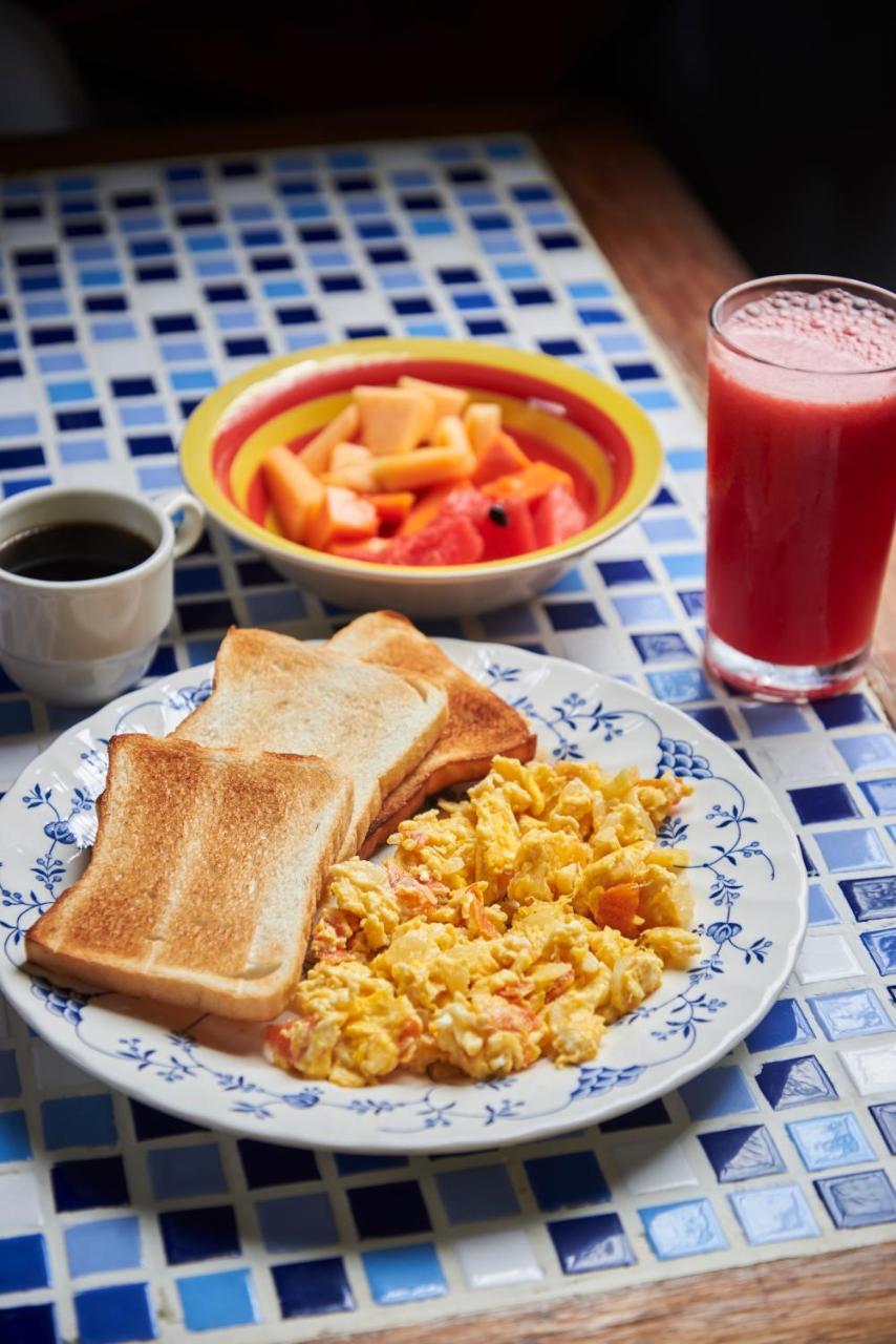 El Arsenal Boutique *